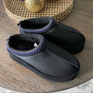 Ugh Tazz Platform Matte Black Shoes/Slippers size 8-New